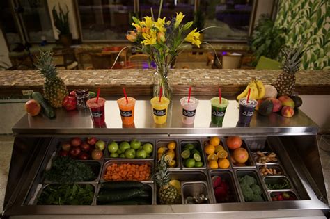 Fresh juice bar - The area's favorite fresh juice bar located in the heart of Flatbush Junction. Fresh squeezed juice, smoothies, wheat grass shots are available here at Healthy Blendz!